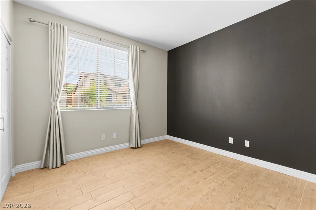 7568 Stray Horse, Las Vegas, NV 89113