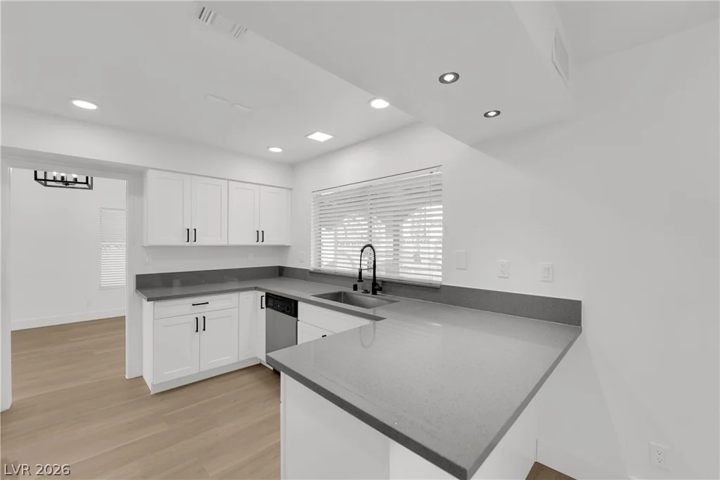 4687 Hackamore, Las Vegas, NV 89103