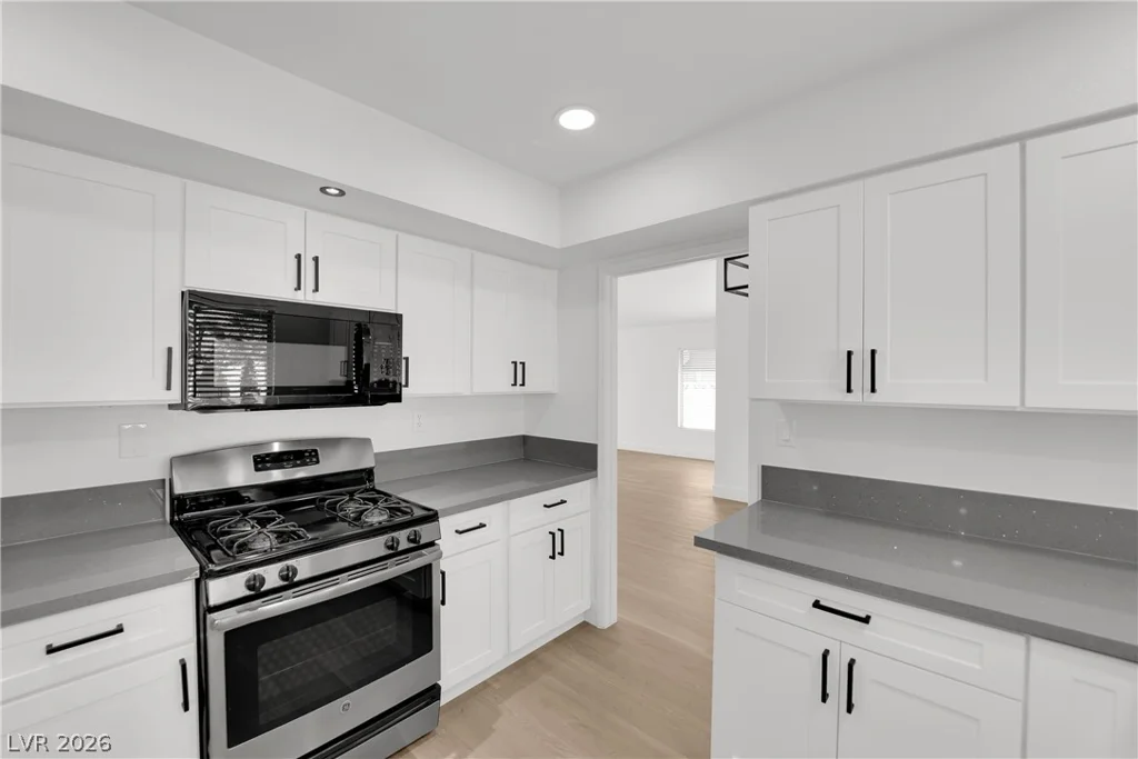 4687 Hackamore, Las Vegas, NV 89103