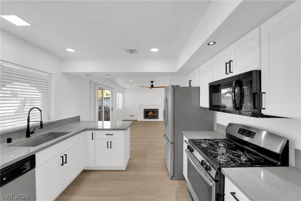 4687 Hackamore, Las Vegas, NV 89103