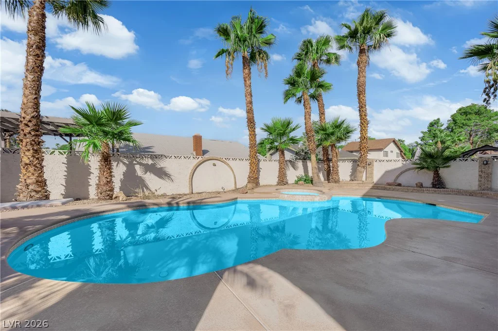 4687 Hackamore, Las Vegas, NV 89103