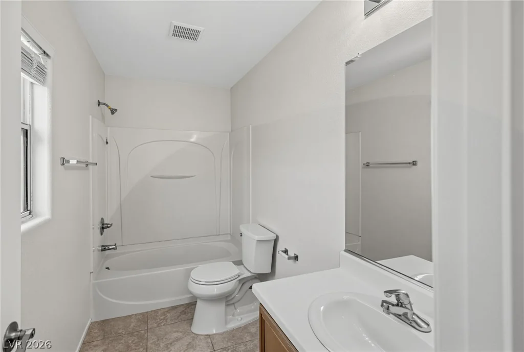 139 Trumphet Lilly, Las Vegas, NV 89183