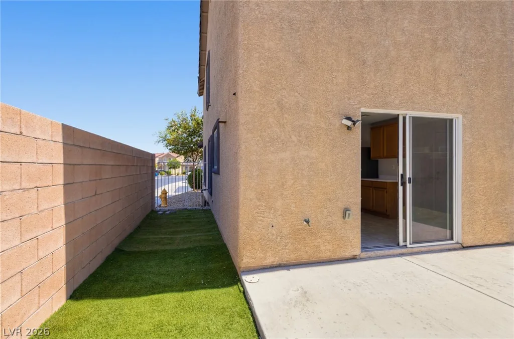 139 Trumphet Lilly, Las Vegas, NV 89183