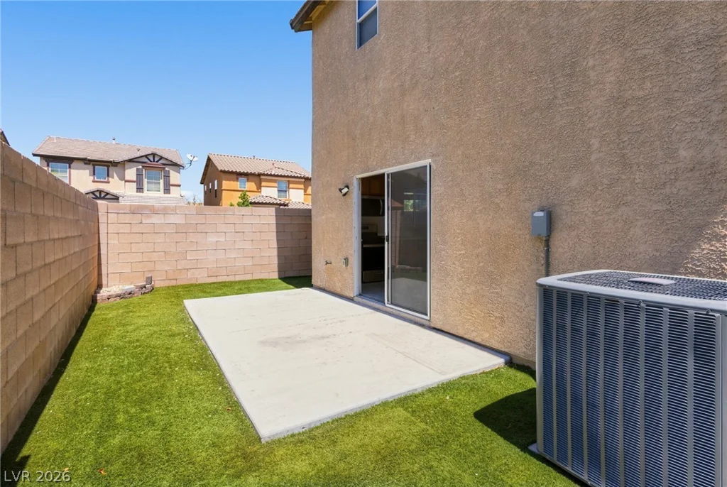 139 Trumphet Lilly, Las Vegas, NV 89183