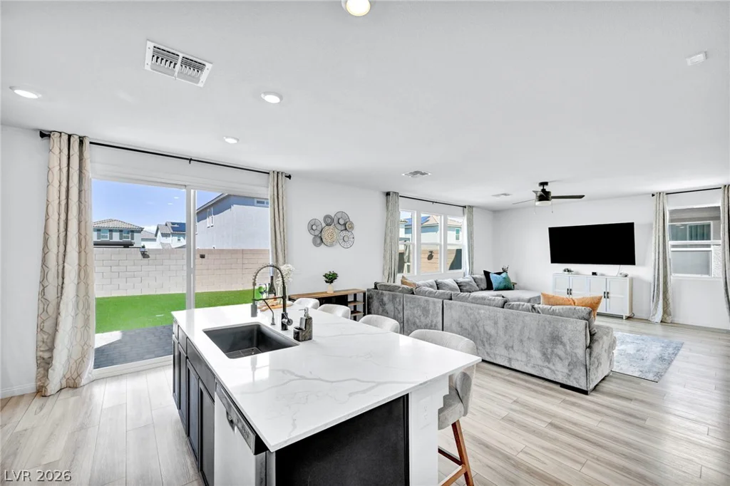 3062 Mountain Bay, Las Vegas, NV 89139