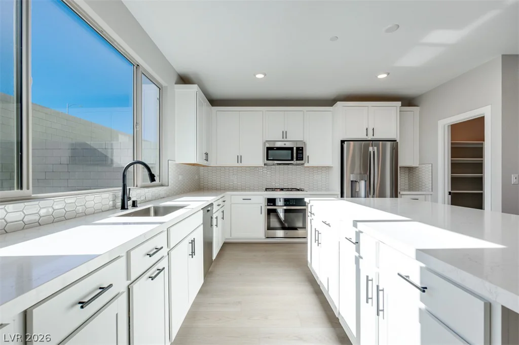 10473 Mountain Aster, Las Vegas, NV 89166