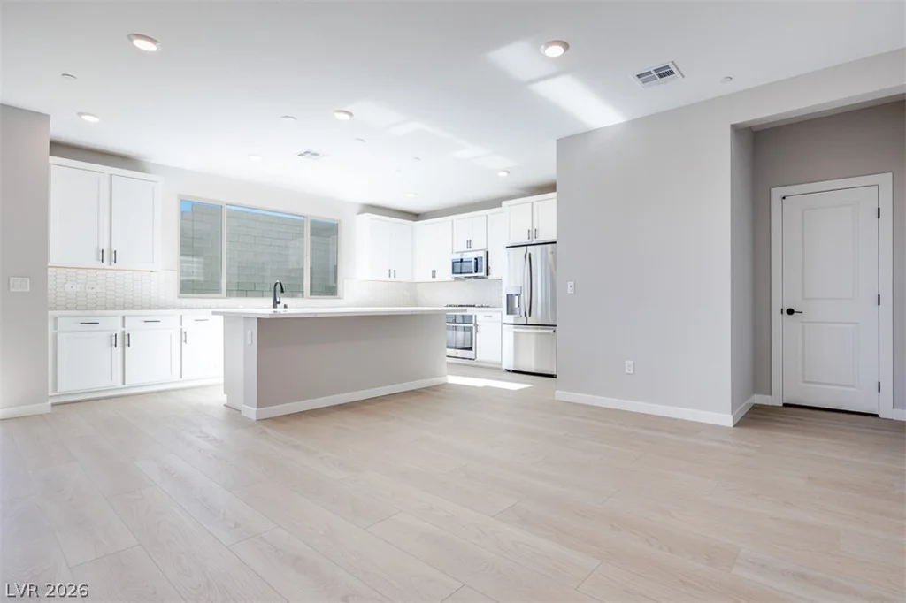 10473 Mountain Aster, Las Vegas, NV 89166