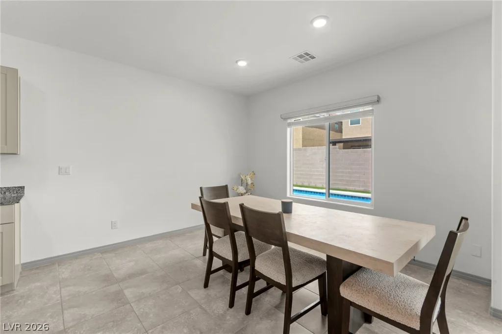 950 Willow Berry, North Las Vegas, NV 89032