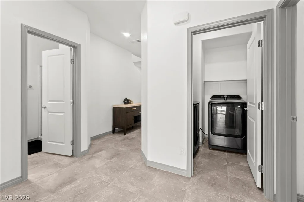 950 Willow Berry, North Las Vegas, NV 89032