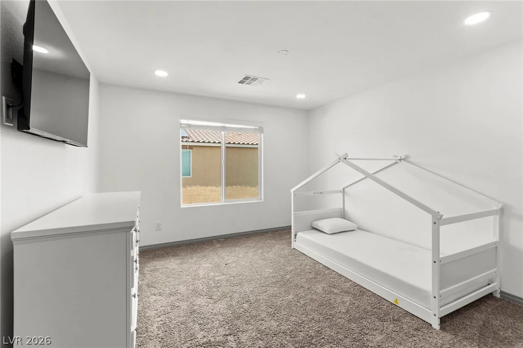 950 Willow Berry, North Las Vegas, NV 89032