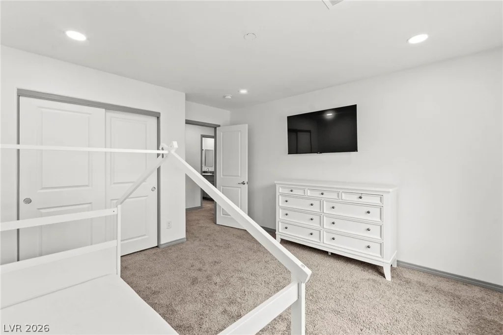 950 Willow Berry, North Las Vegas, NV 89032