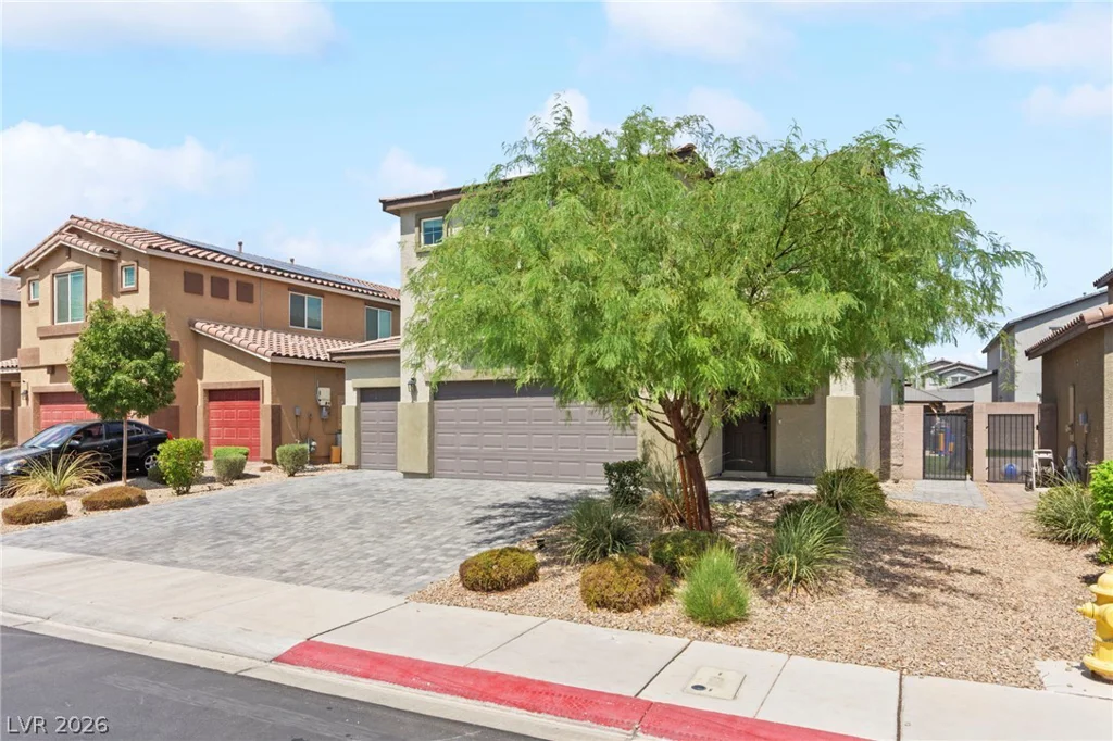 950 Willow Berry, North Las Vegas, NV 89032
