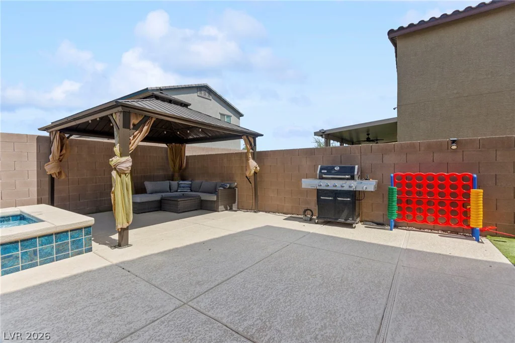 950 Willow Berry, North Las Vegas, NV 89032
