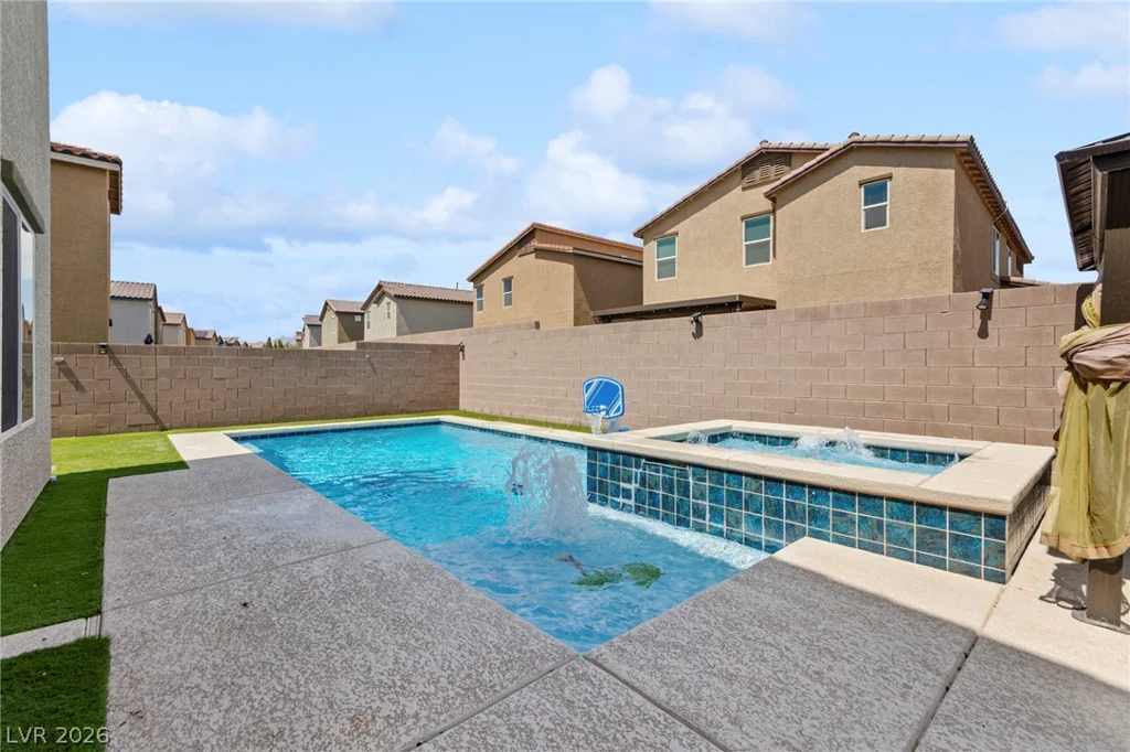 950 Willow Berry, North Las Vegas, NV 89032
