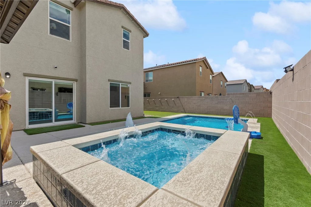950 Willow Berry, North Las Vegas, NV 89032