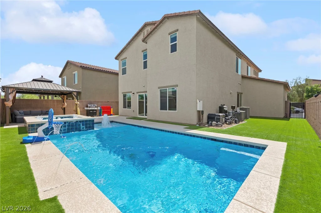 950 Willow Berry, North Las Vegas, NV 89032