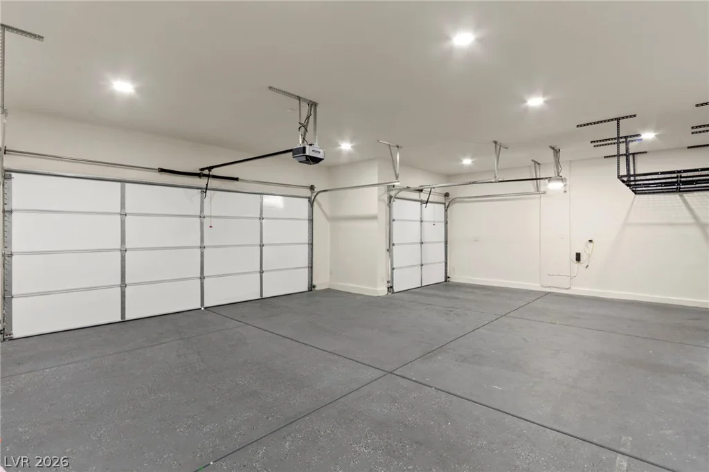 950 Willow Berry, North Las Vegas, NV 89032