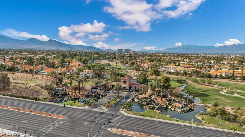 8600 Titleist, Las Vegas, NV 89117