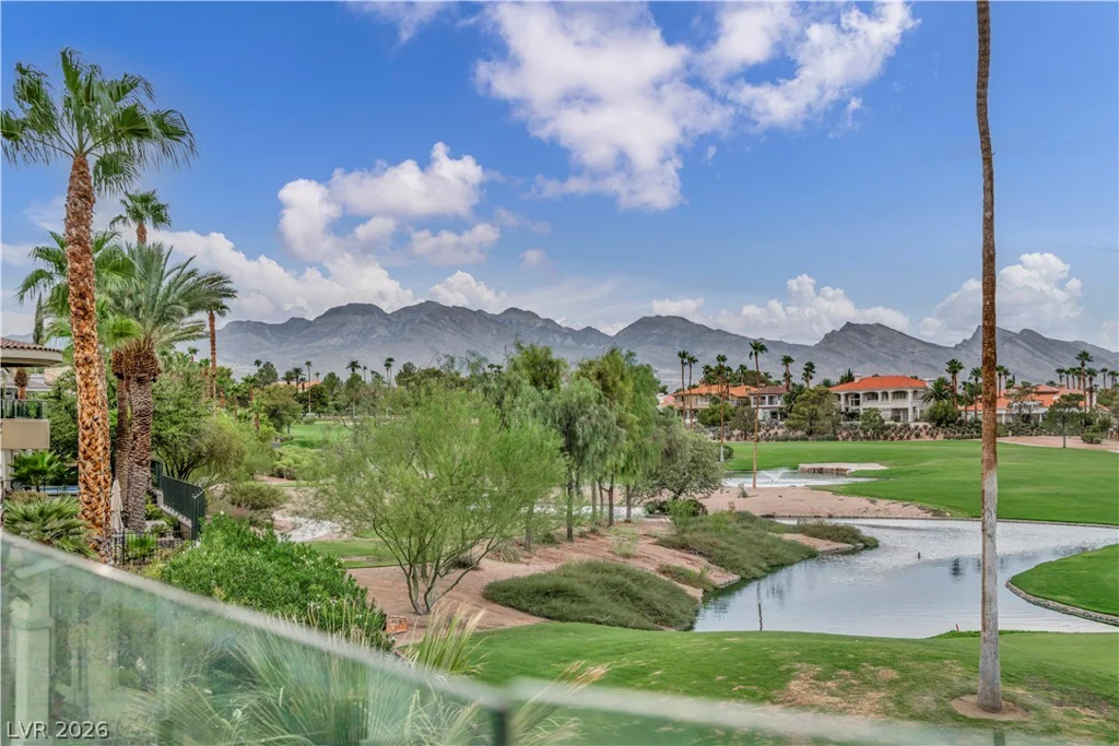 8600 Titleist, Las Vegas, NV 89117