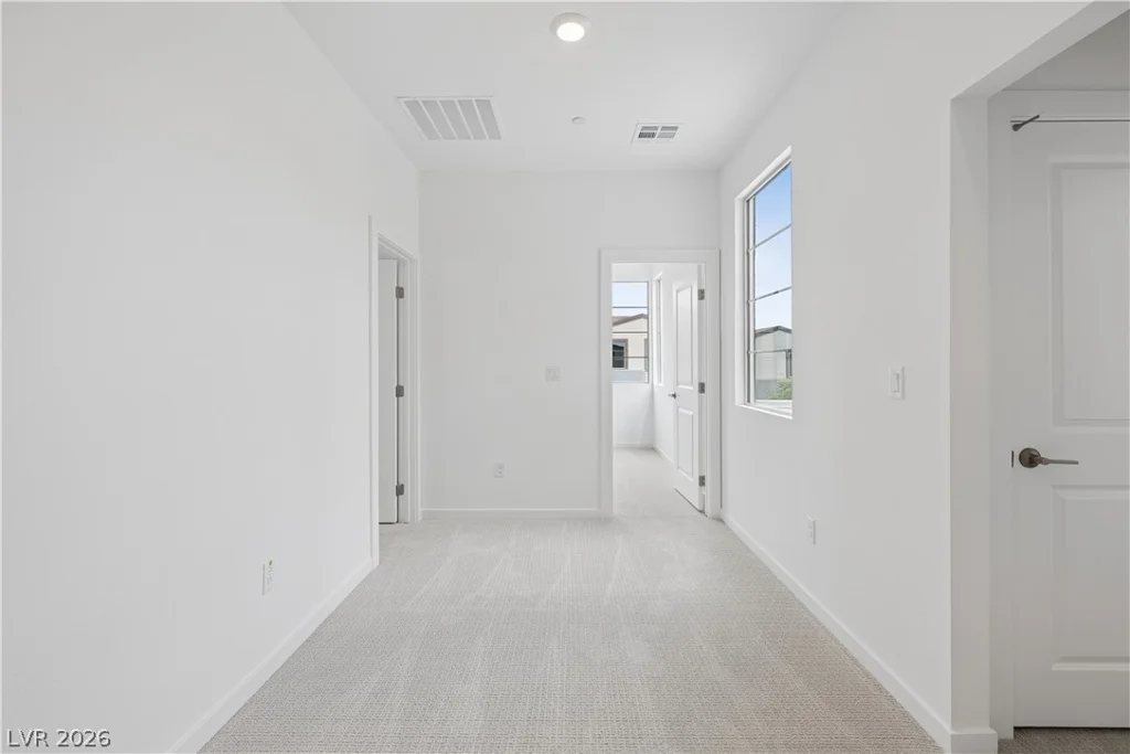 10457 Mountain Aster, Las Vegas, NV 89166