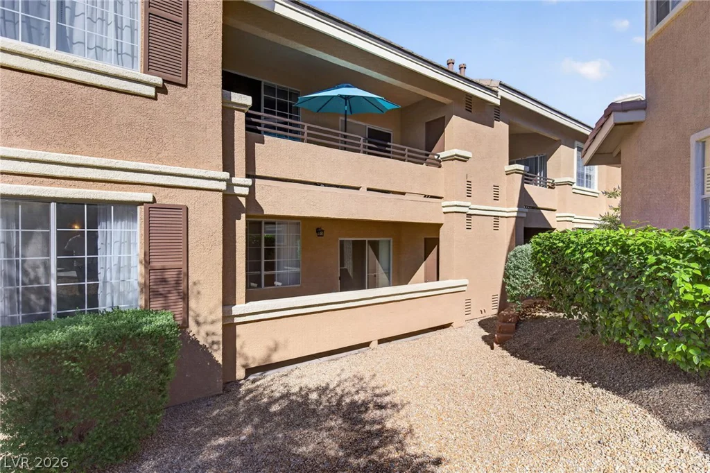 9901 Trailwood, Las Vegas, NV 89134