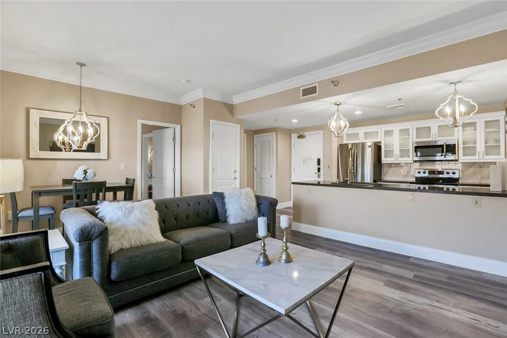 30 Strada Di Villaggio, Henderson, NV 89011