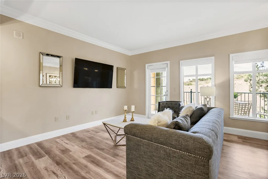 30 Strada Di Villaggio, Henderson, NV 89011