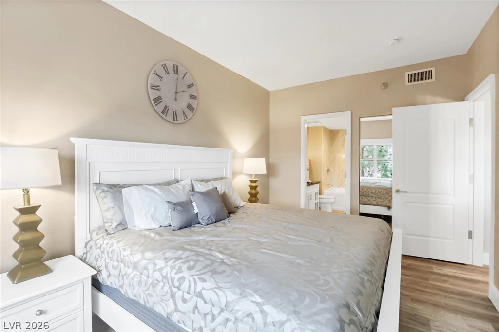 30 Strada Di Villaggio, Henderson, NV 89011