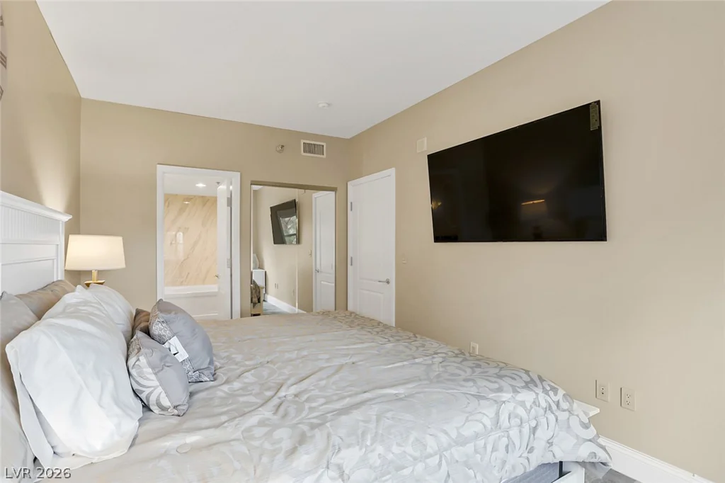 30 Strada Di Villaggio, Henderson, NV 89011