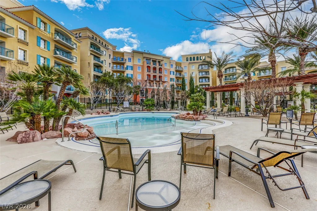 30 Strada Di Villaggio, Henderson, NV 89011