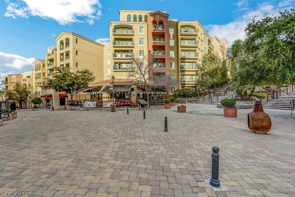 30 Strada Di Villaggio, Henderson, NV 89011