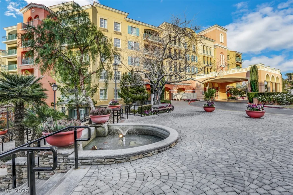 30 Strada Di Villaggio, Henderson, NV 89011