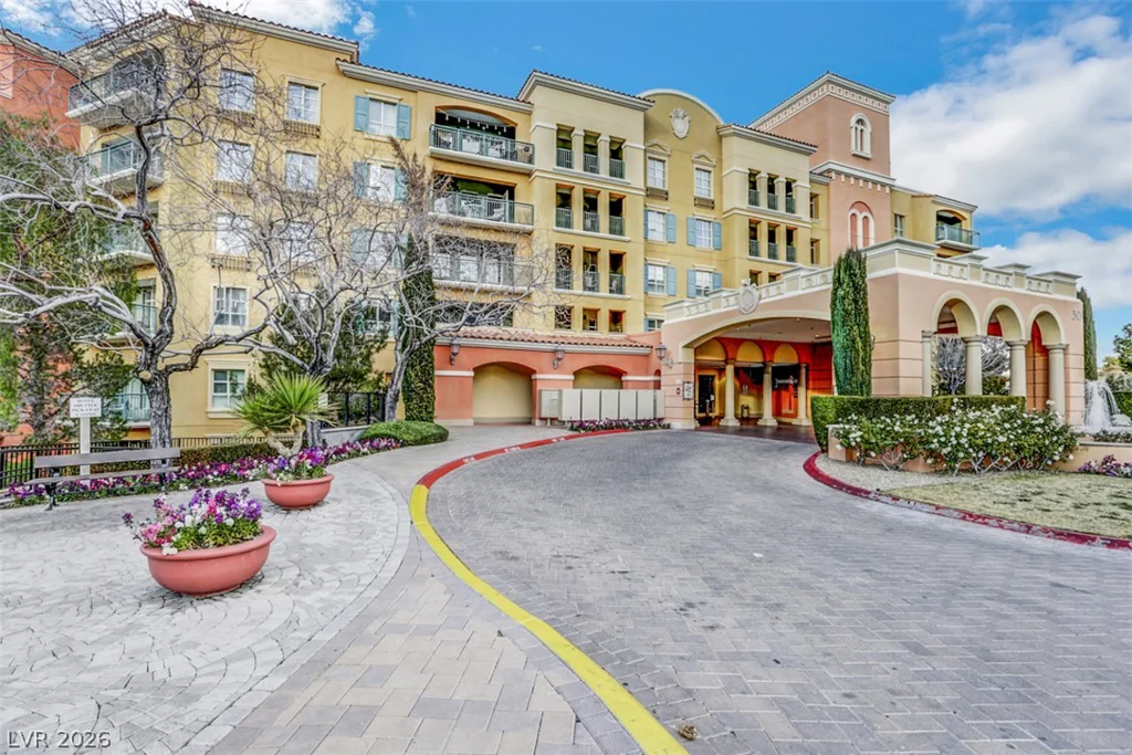 30 Strada Di Villaggio, Henderson, NV 89011