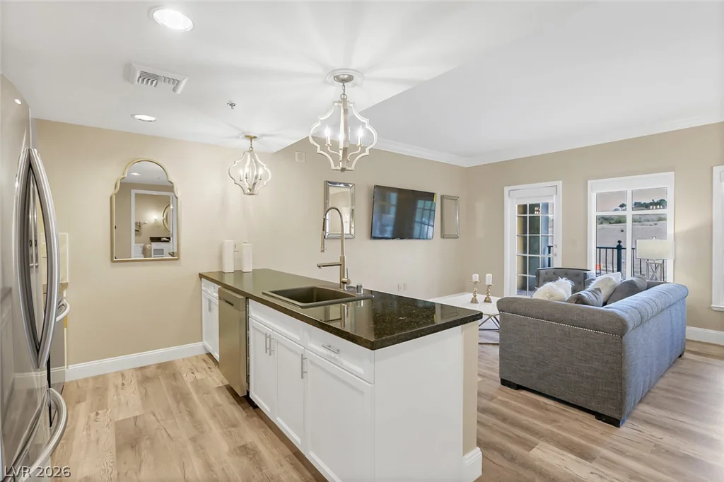 30 Strada Di Villaggio, Henderson, NV 89011