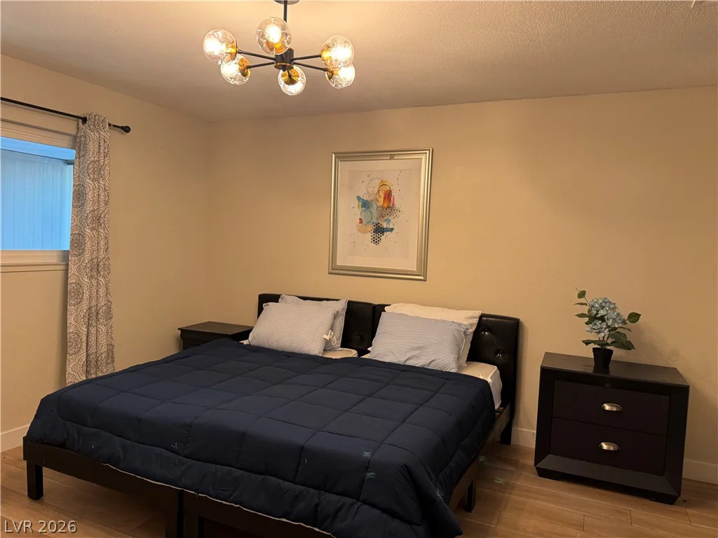 6536 Aberdeen, Las Vegas, NV 89107