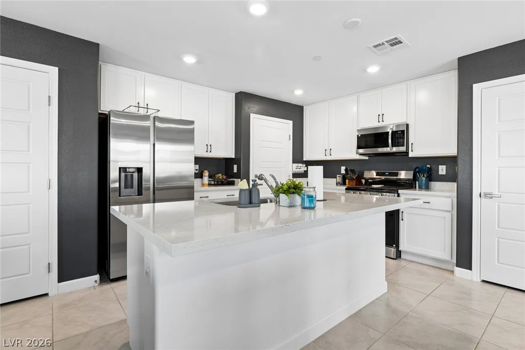 769 Spidersilk Track, Henderson, NV 89011