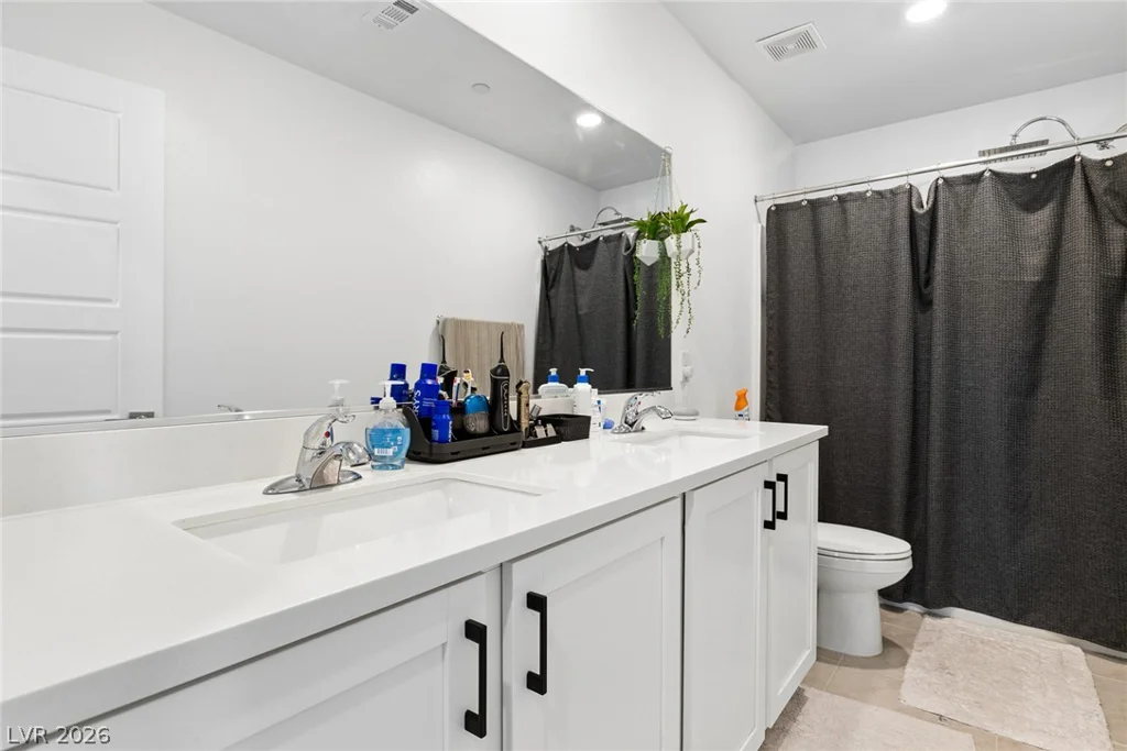 769 Spidersilk Track, Henderson, NV 89011