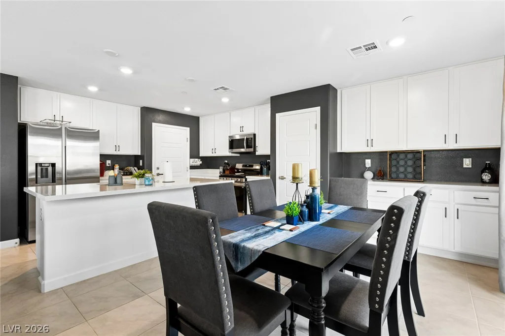 769 Spidersilk Track, Henderson, NV 89011