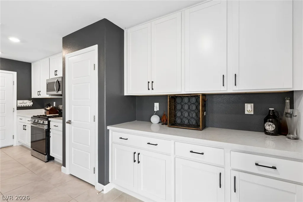 769 Spidersilk Track, Henderson, NV 89011