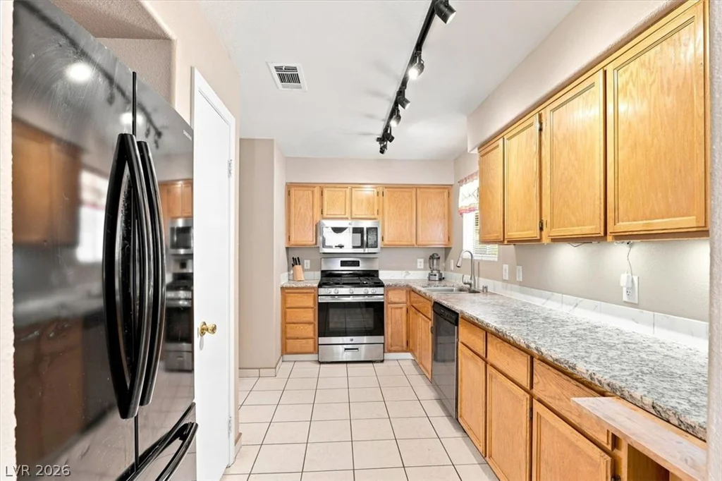 8208 Hydra, Las Vegas, NV 89128