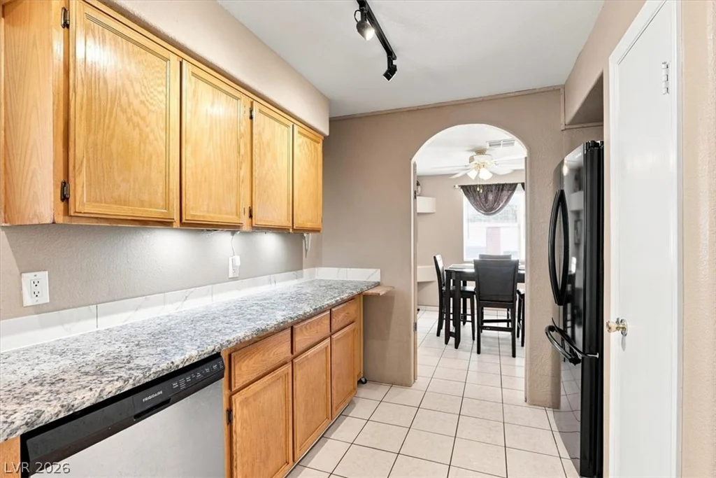 8208 Hydra, Las Vegas, NV 89128