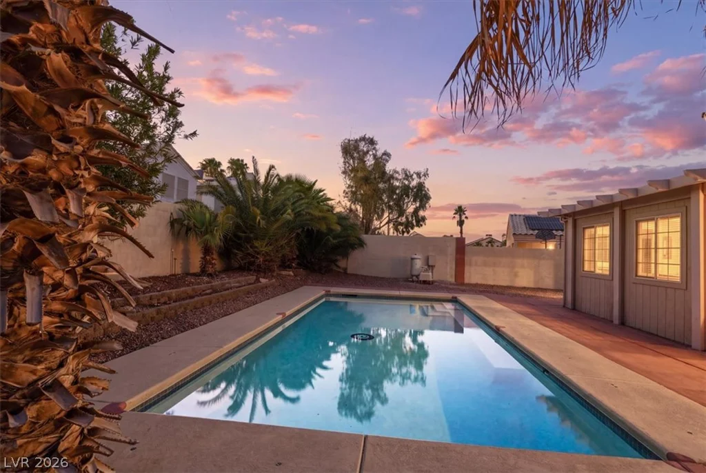 8208 Hydra, Las Vegas, NV 89128