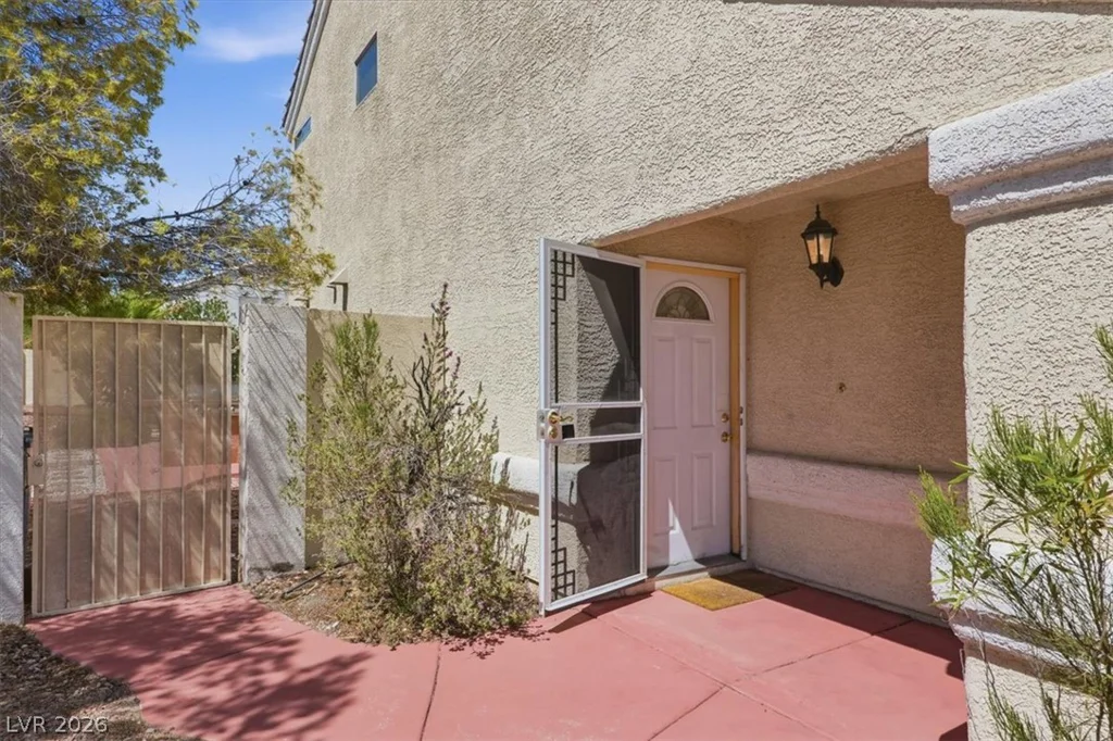 8208 Hydra, Las Vegas, NV 89128