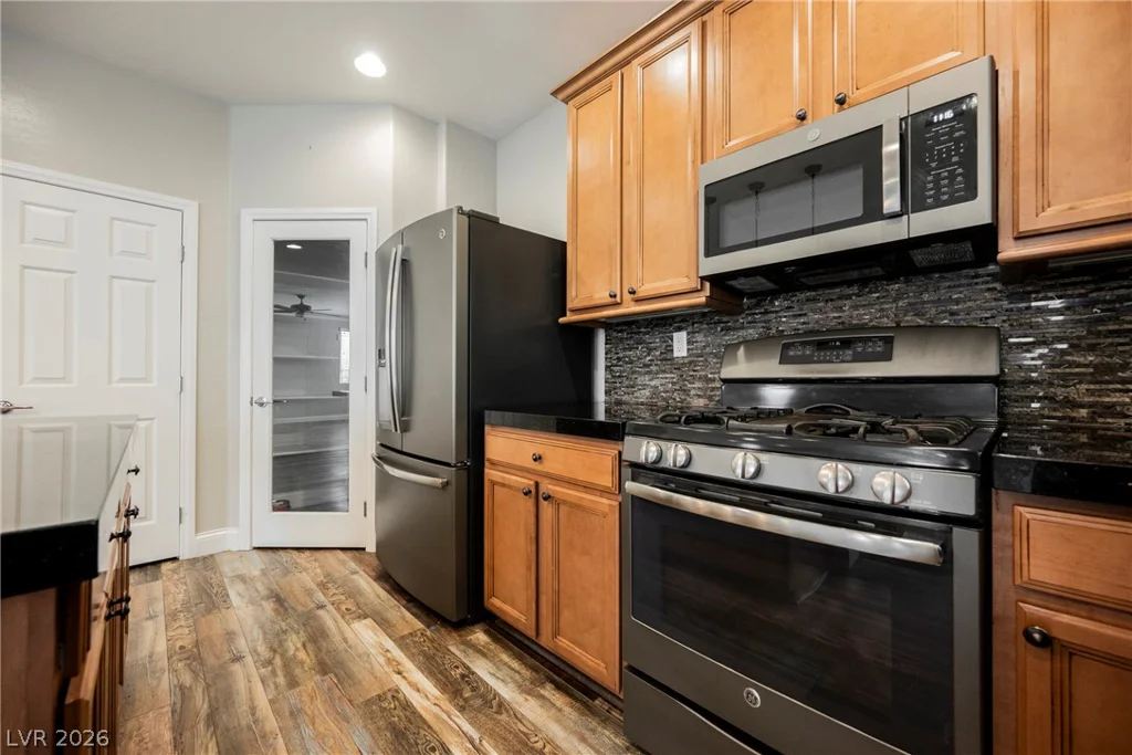 937 Estes Cove, Henderson, NV 89012
