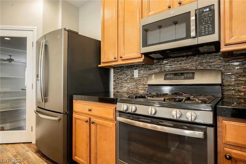 937 Estes Cove, Henderson, NV 89012