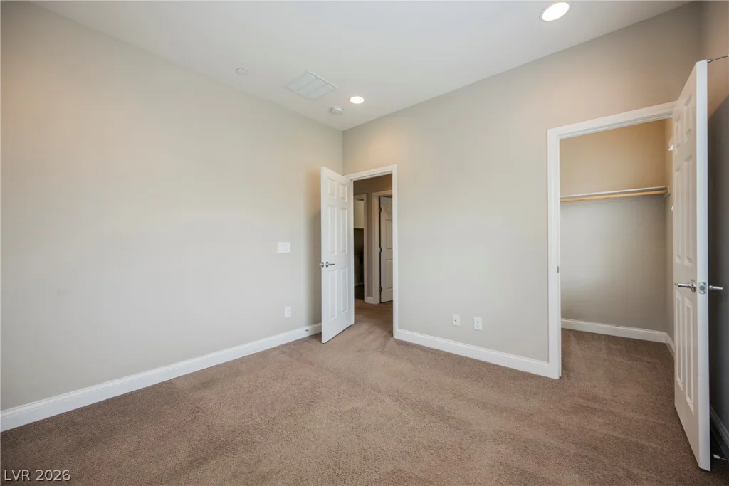 937 Estes Cove, Henderson, NV 89012