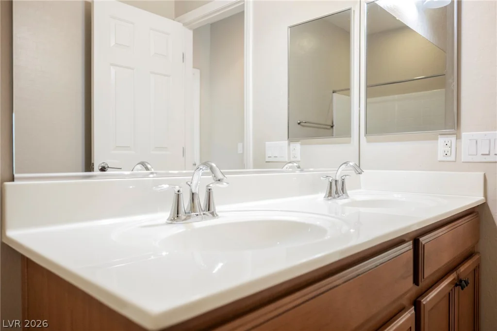 937 Estes Cove, Henderson, NV 89012