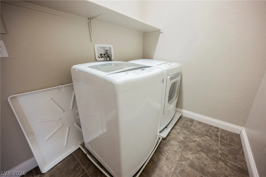 937 Estes Cove, Henderson, NV 89012