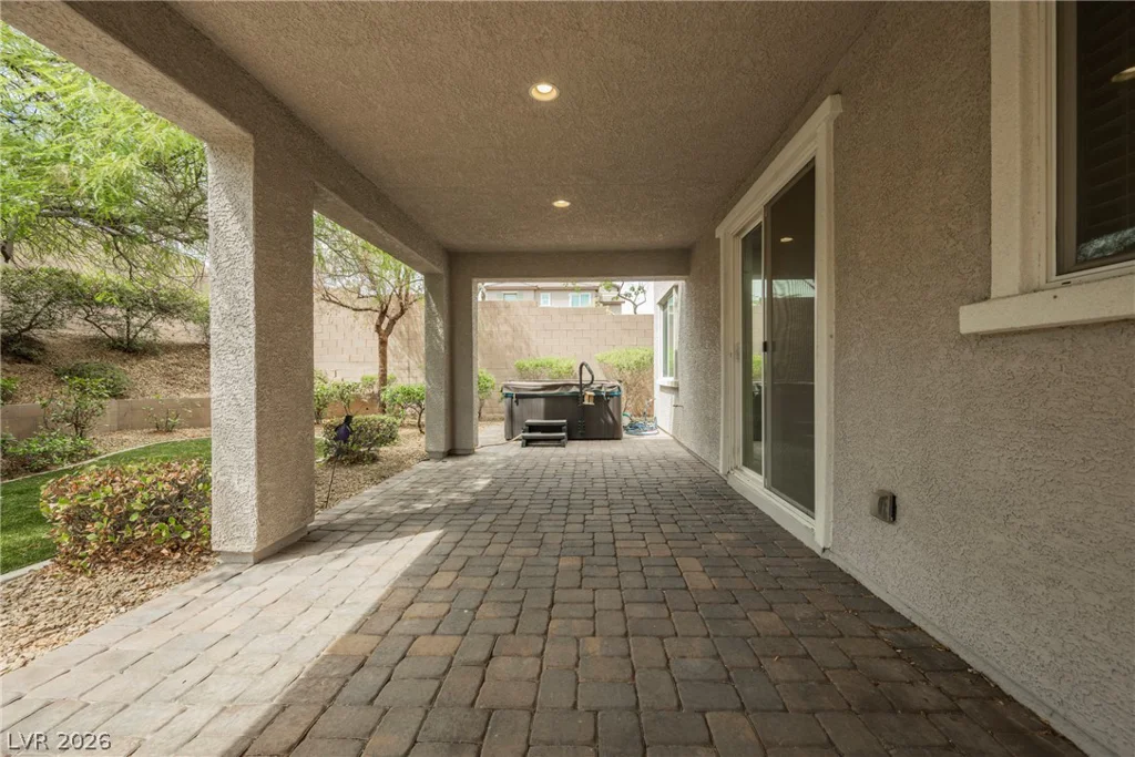 937 Estes Cove, Henderson, NV 89012