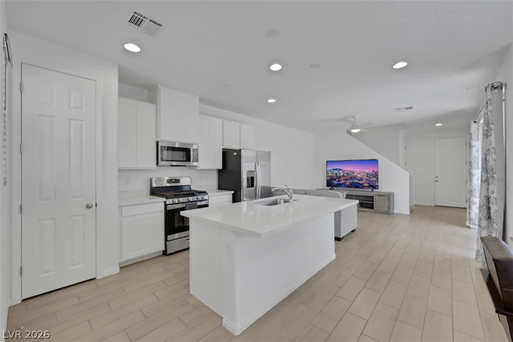 892 Cottonwood Hill, Henderson, NV 89011